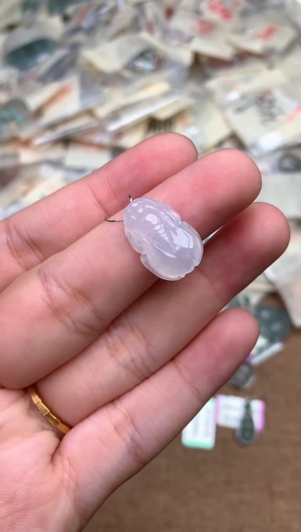 未镶嵌挂件翡翠一