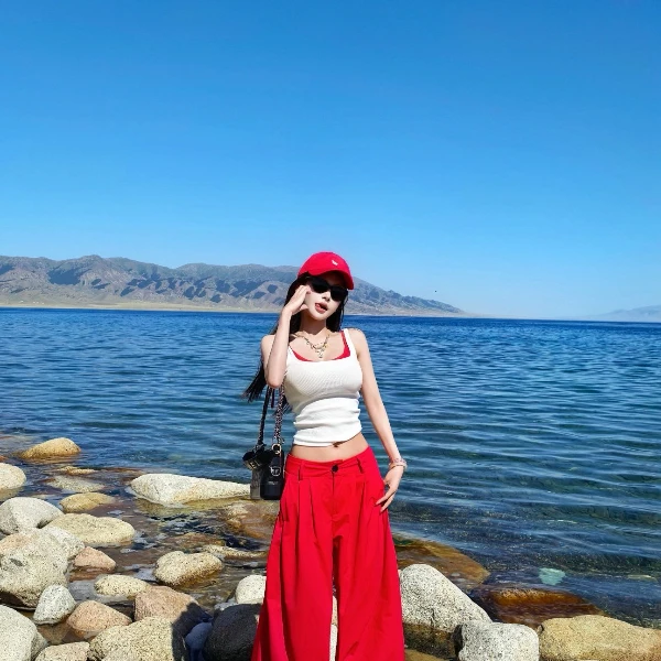 吊带韩版辣妹风日韩休闲宽松修身型薄款背心夏季垂感通勤显瘦时尚