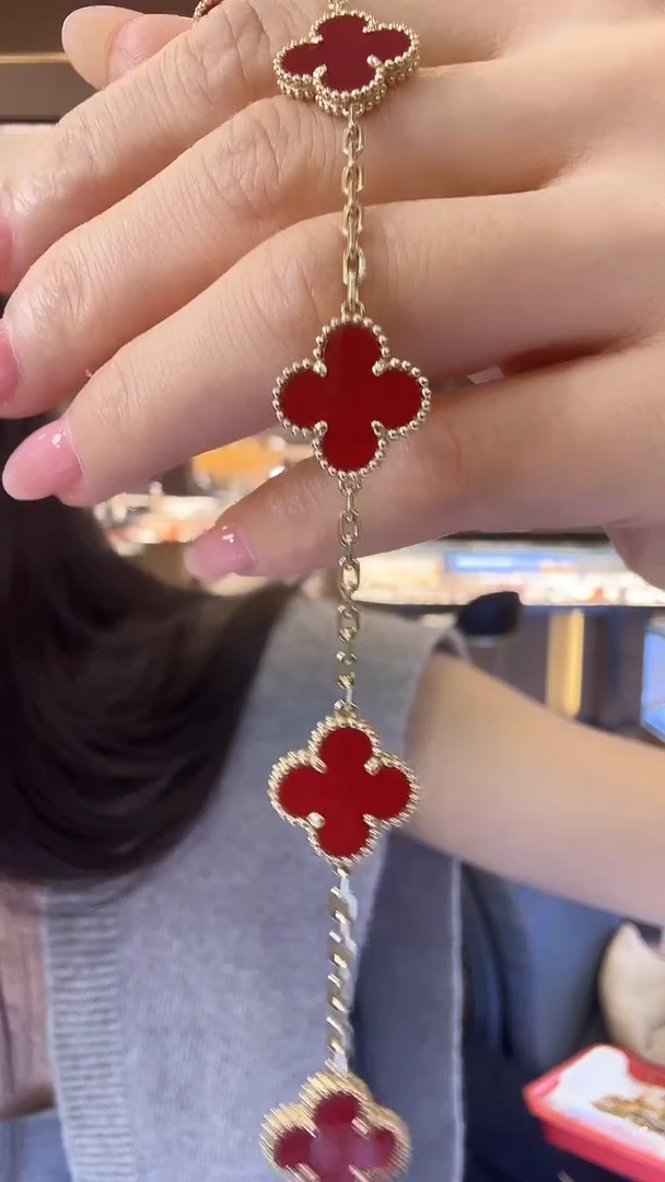 【闪购商品】玛瑙/玉髓18K金镶嵌手链手链