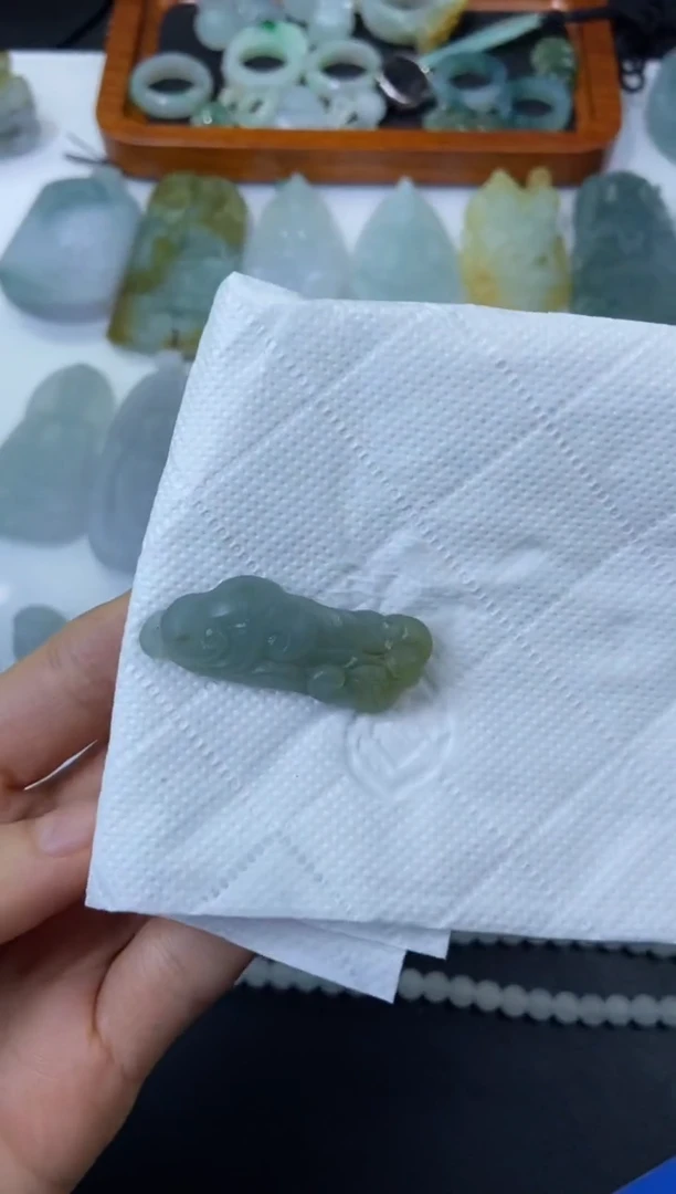 【闪购商品】定制翡翠未镶嵌如意