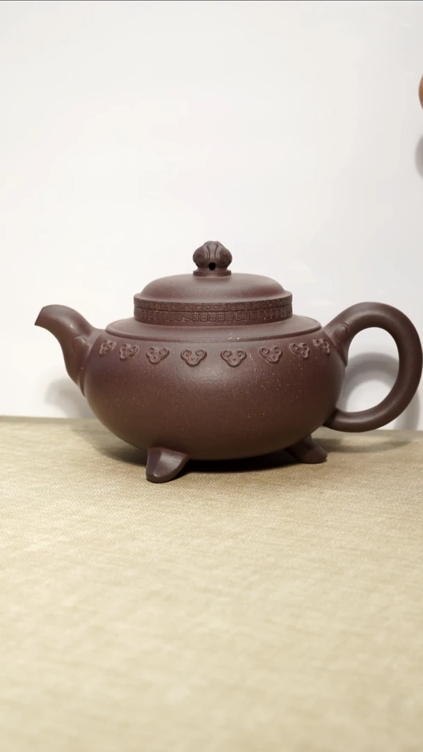 茶壶底槽青大***手云肩如意瑕疵壶