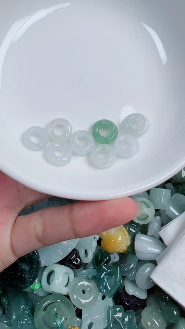 散珠翡翠348号链接，A货翡翠