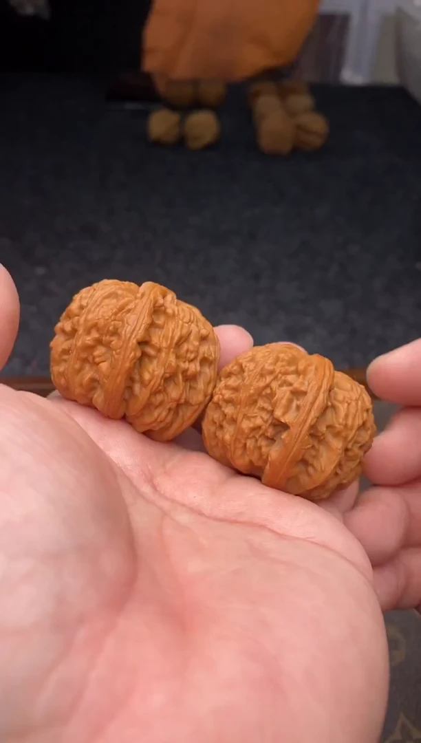 把件文玩核桃B05号42尺白狮子