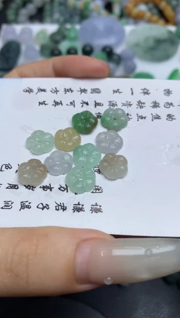 未镶嵌定制翡翠翡翠毛货~