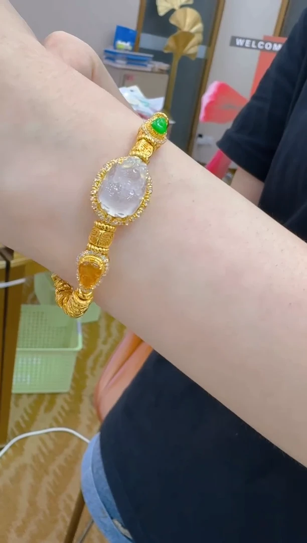 18K金镶嵌手链翡翠多样性团购发一件