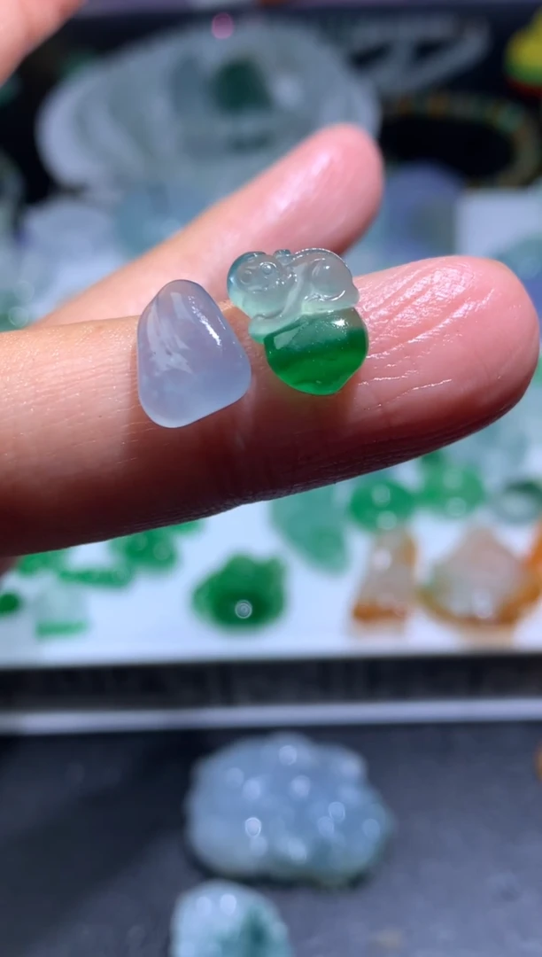 未镶嵌定制翡翠克毛货