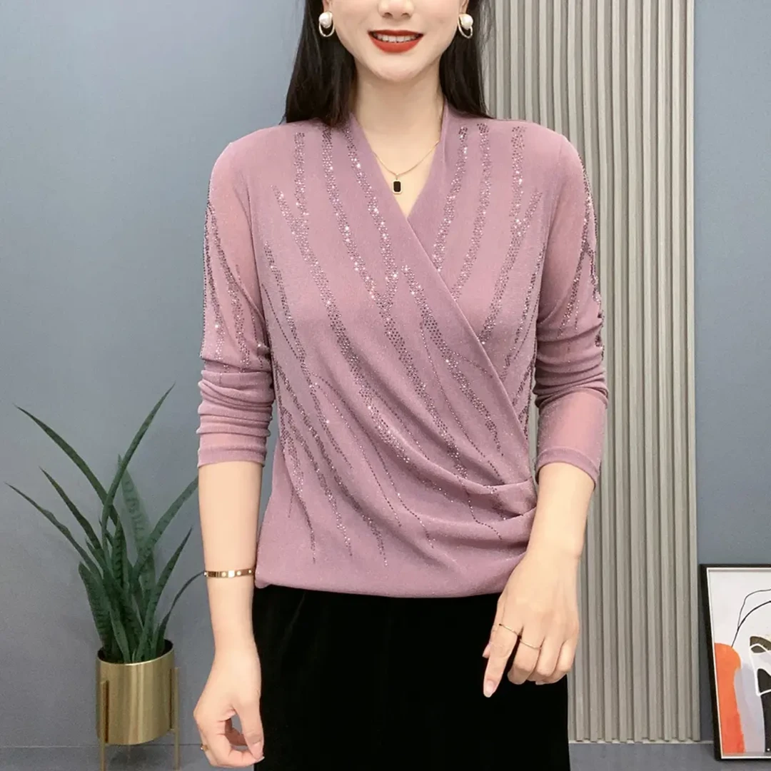 2025春夏新款交叉领简约气质妈妈装纯色烫钻洋气长袖百搭打底衫