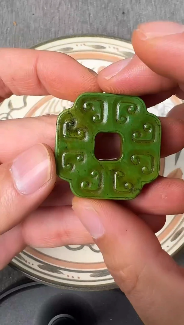 未镶嵌和田玉把件88888