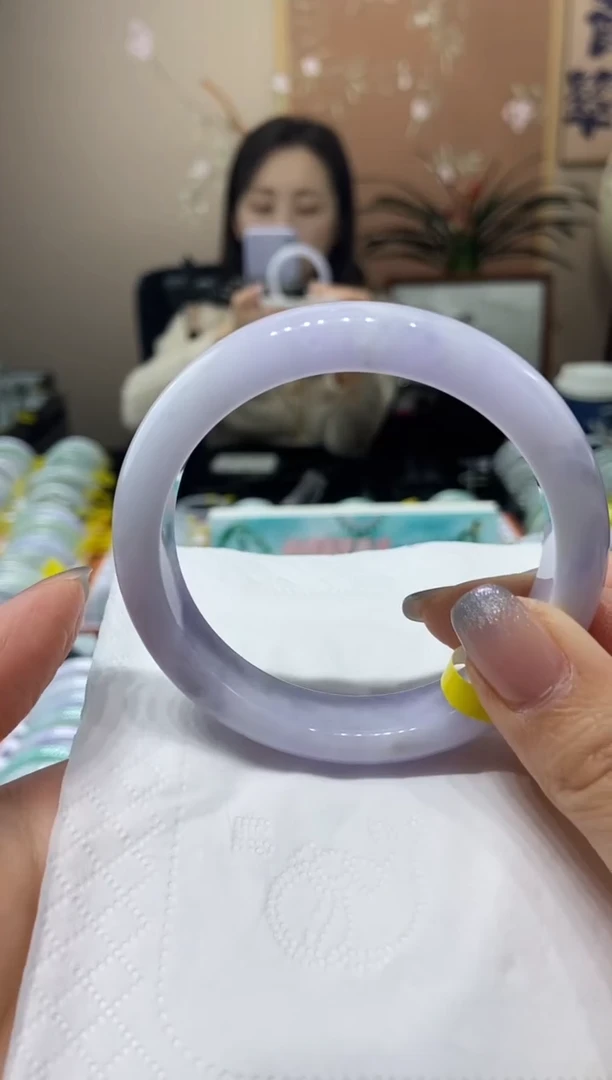 【闪购商品】翡翠手镯未镶嵌57.9圈口