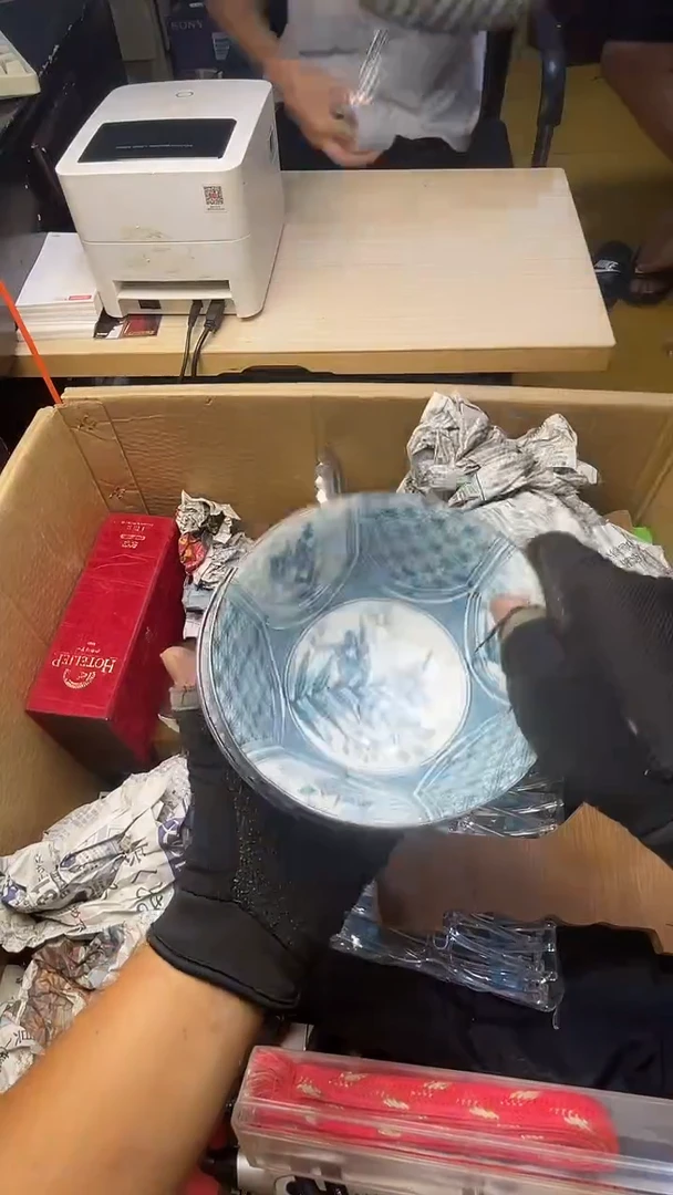 土****9二手商品不退不换