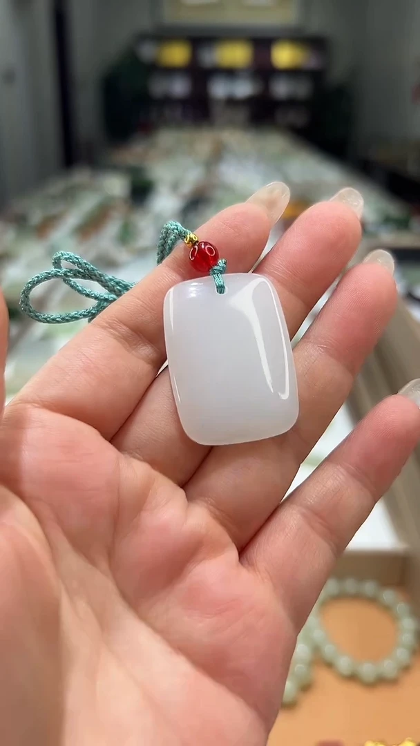 玛瑙/玉髓颈饰未镶嵌630001