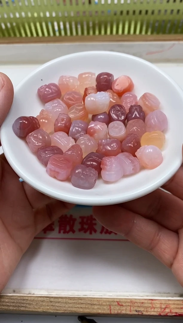 玛瑙/玉髓散珠未镶嵌M253 盐源 貔貅 1个9.9元