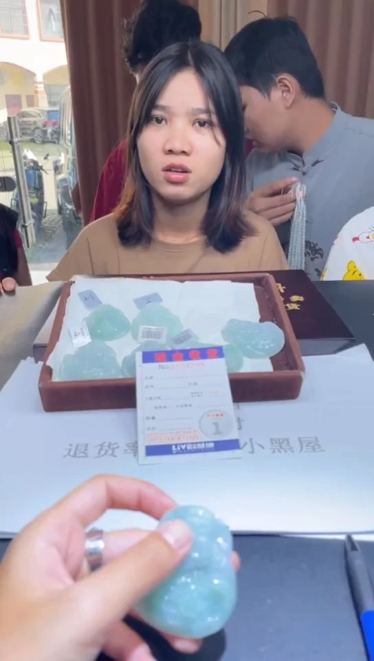 未镶嵌定制翡翠未抛光毛货多样性发其一拍一发一4288