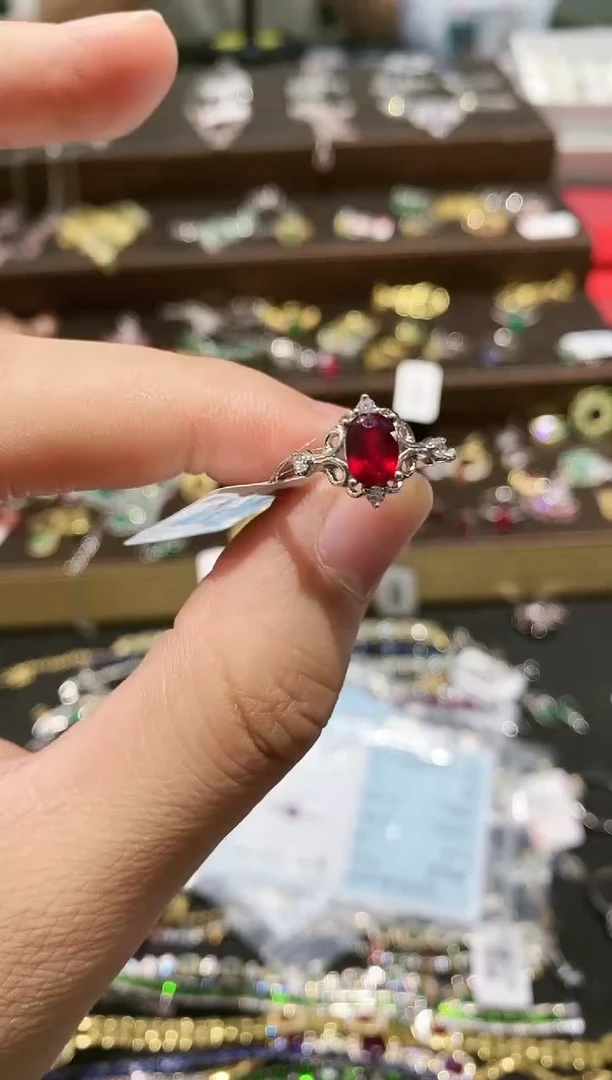 【闪购商品】红宝石戒指银S925镶嵌戒指