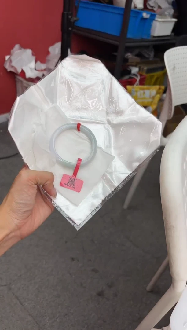 未镶嵌手镯翡翠爱**己翡翠手镯