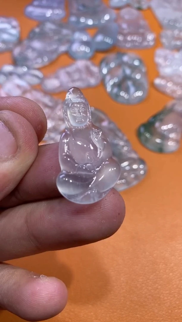 【闪购商品】翡翠吊坠(不含链)未镶嵌观音4800