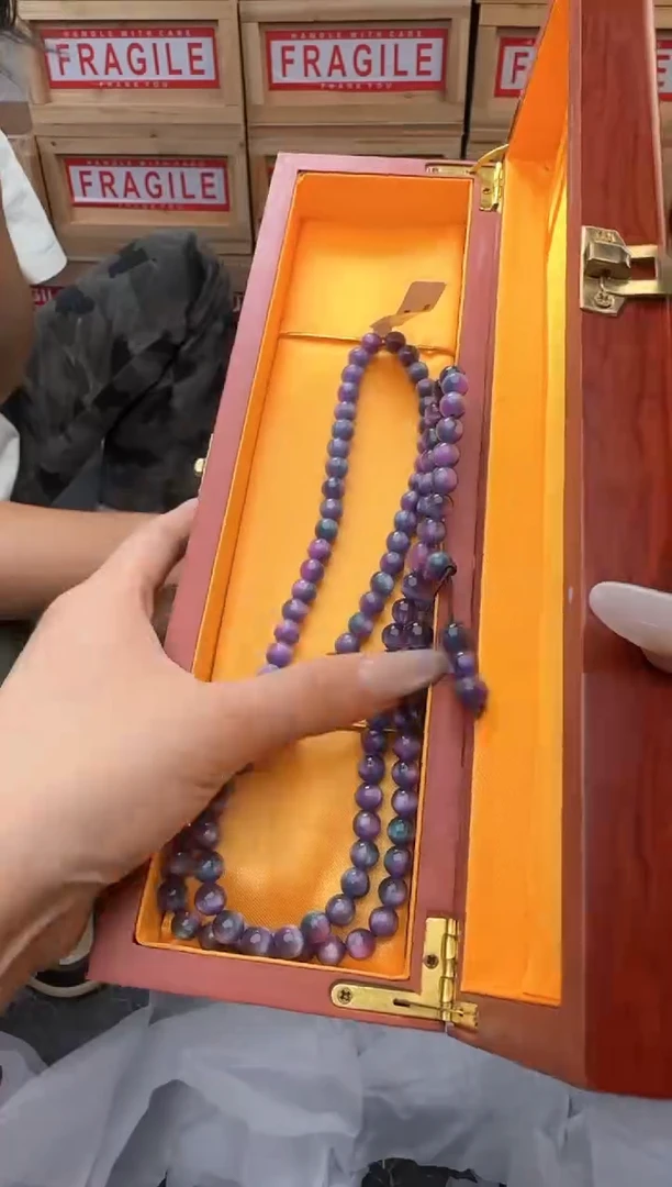 精美手串（无礼盒）