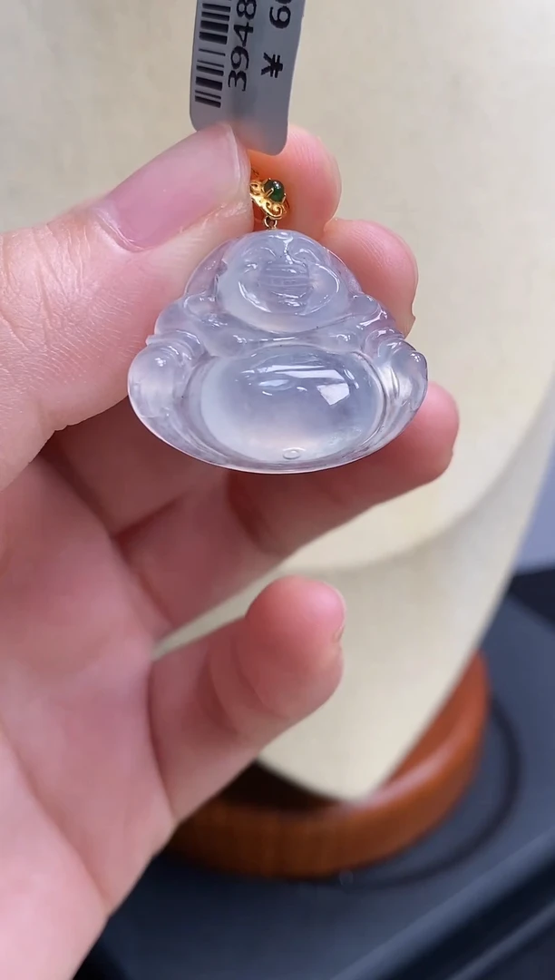 翡翠18K金镶嵌颈饰翡翠