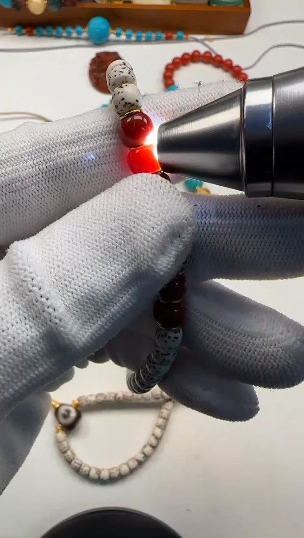 18K金镶嵌配饰配饰南红玛瑙月*～配饰配饰