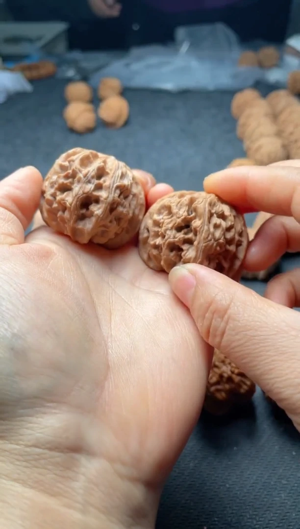 把件文玩核桃w52  苹果园 42尺