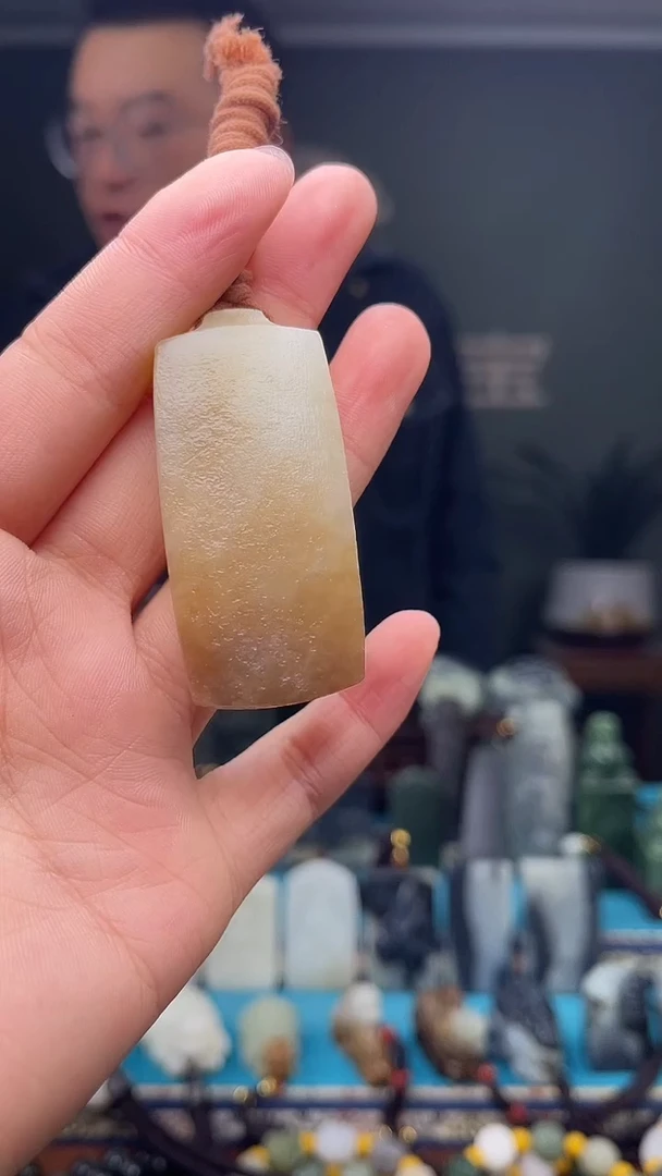 未镶嵌和田玉挂件1