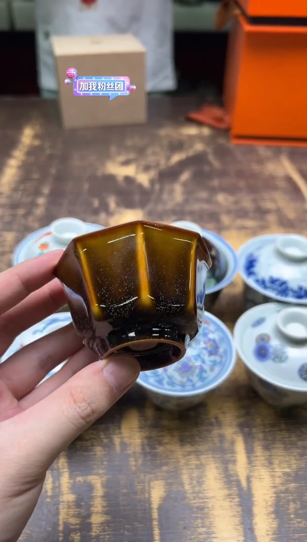 迎**阵陈慧芳 水沐年华八方杯
