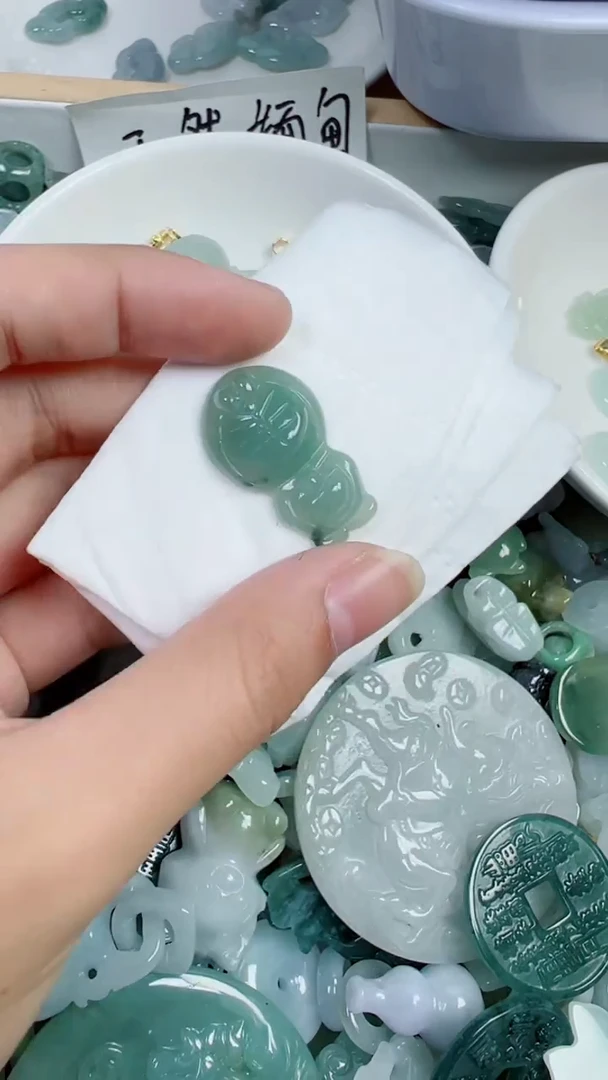 散珠翡翠373号链接，A货翡翠