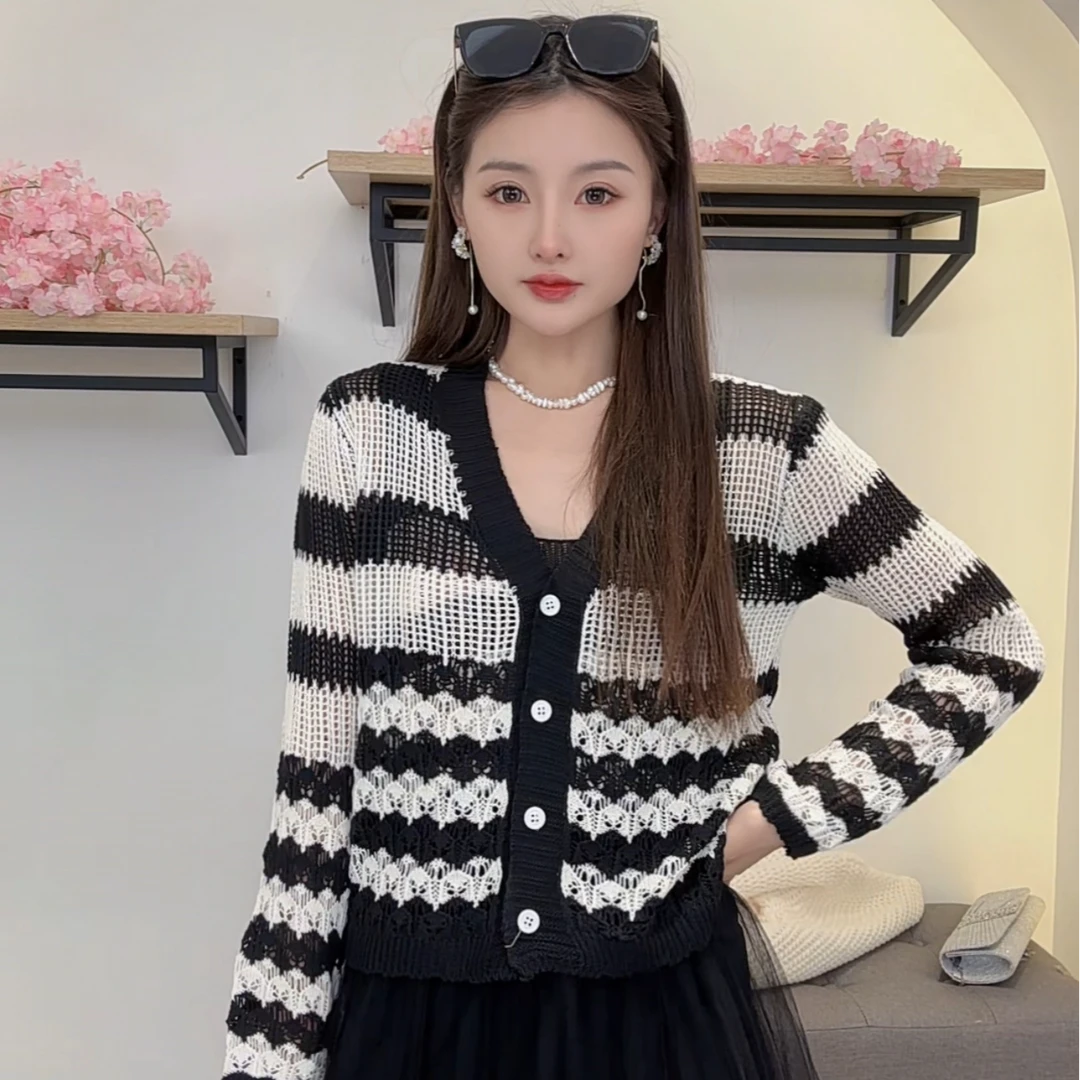 女款套装长袖针织衫条纹网红毛衣百搭镂空上衣小香风显瘦气质时尚