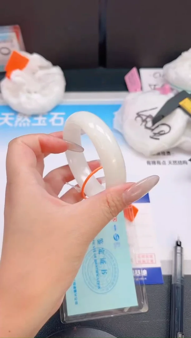 未镶嵌手镯和田玉06T83-56