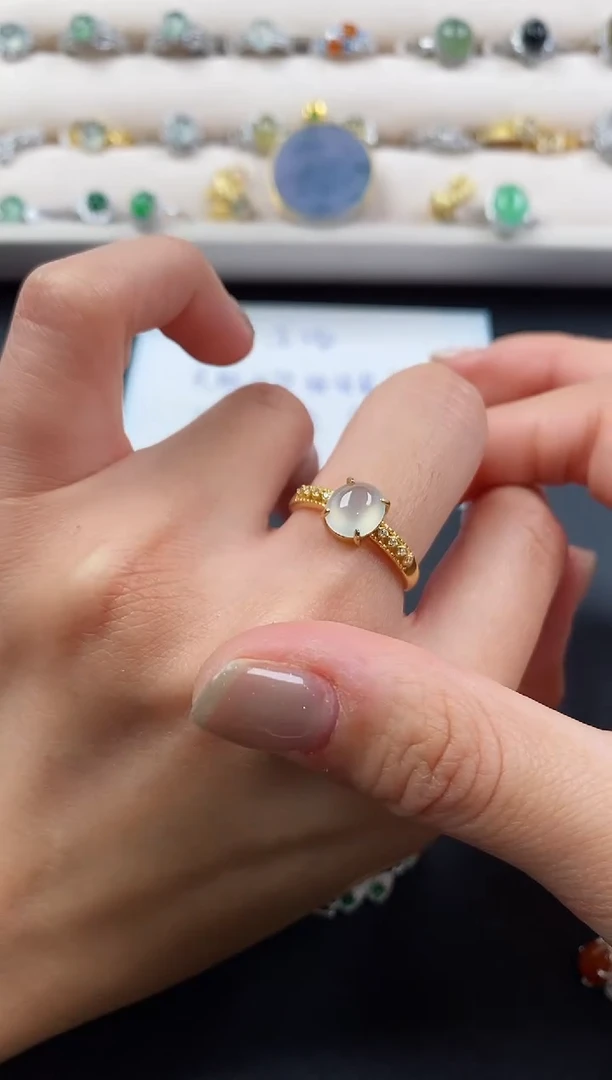 银S925镶嵌戒指翡翠777777+4