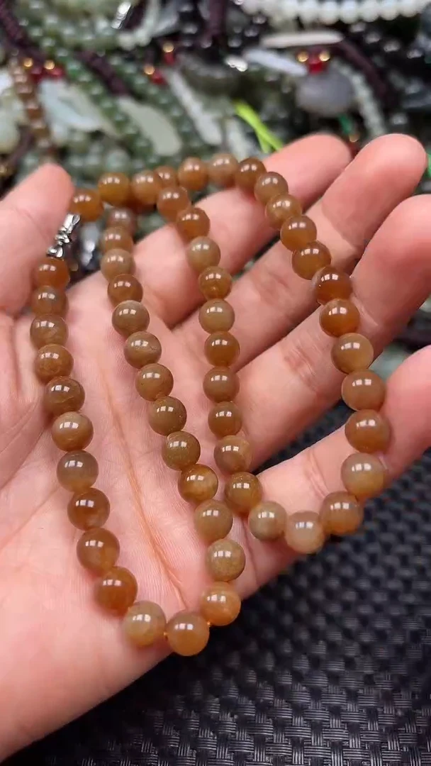 和田玉未镶嵌颈饰1