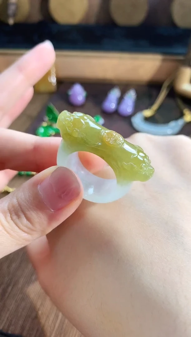 翡翠戒指未镶嵌手饰