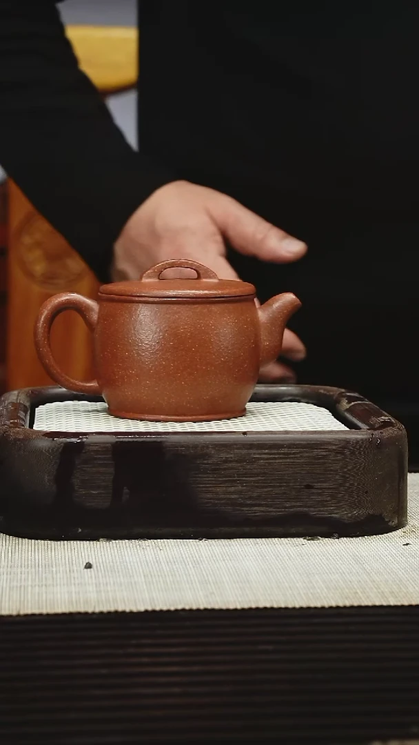 茶壶紫砂220毫升