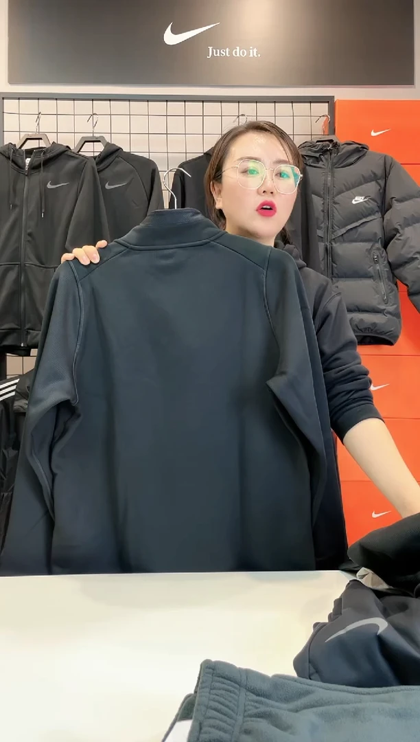 大*5941外套立领M码110斤-130斤不退换