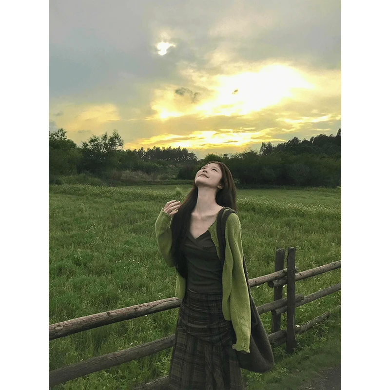 复古薄款长袖针织开衫内搭吊带背心女款2025新款休闲不规则半身裙