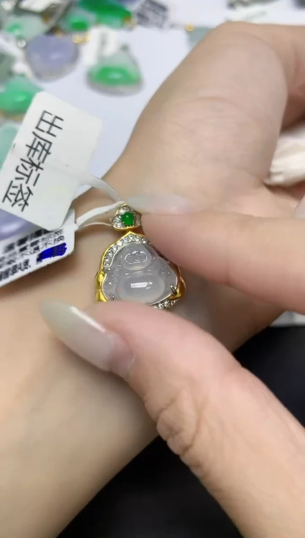 颈饰未镶嵌翡翠天然缅甸翡翠A货百元以上9元证书费自理