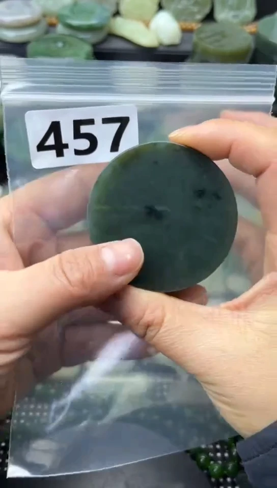 未镶嵌和田玉珠宝半成品镯芯