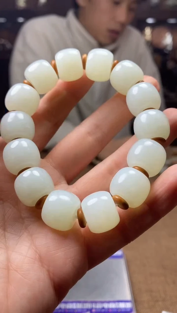 【闪购商品】和田玉颈饰未镶嵌1