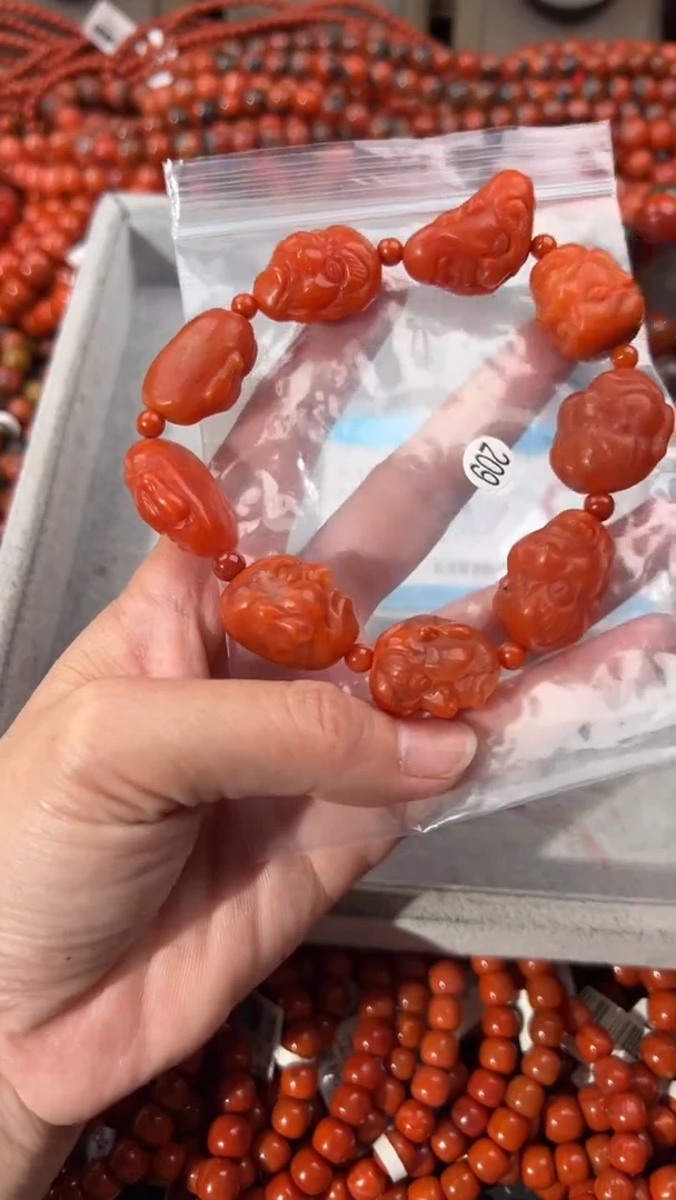 南红玛瑙手串未镶嵌1