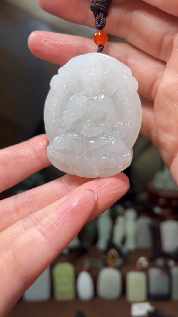 颈饰未镶嵌和田玉·