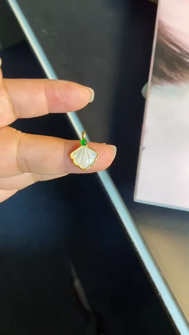 吊坠(不含链)银S925镶嵌翡翠1