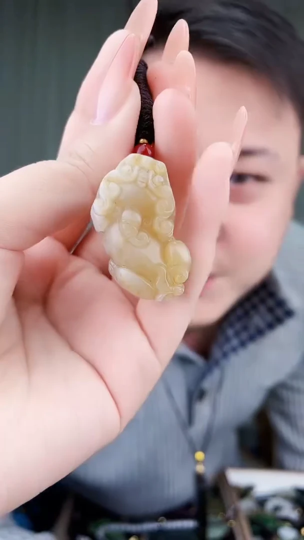 未镶嵌和田玉挂件和田玉拍一发一，多样性发货！