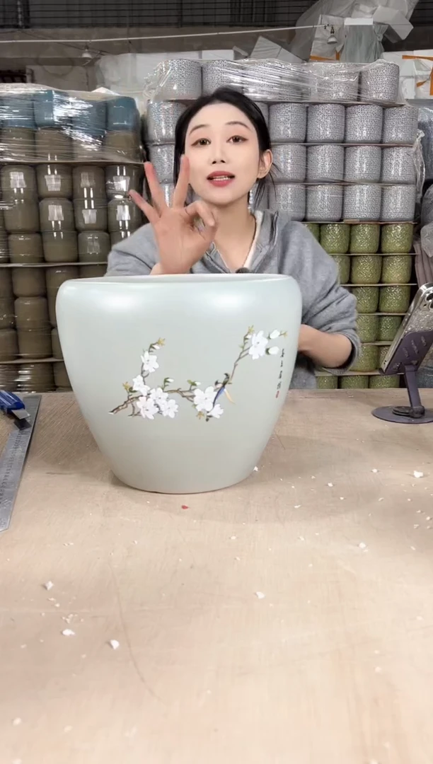 【闪购商品】陶瓷蛋型喜上浅绿大号23x21