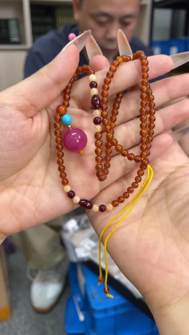 ·未镶嵌碧玺多样性发一件