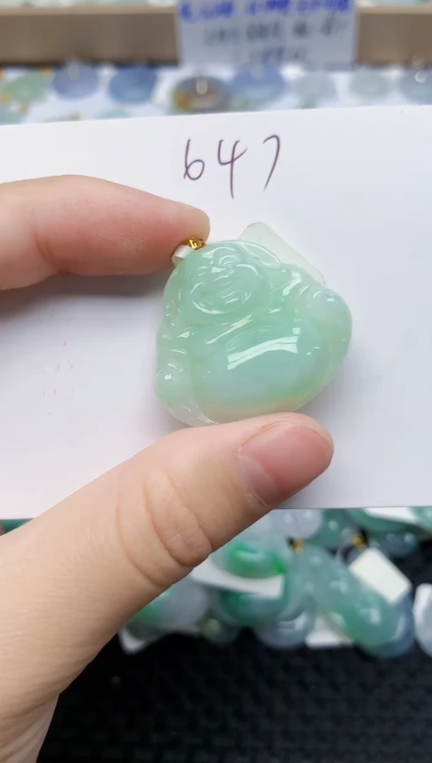 翡翠18K金镶嵌颈饰天然翡翠A货