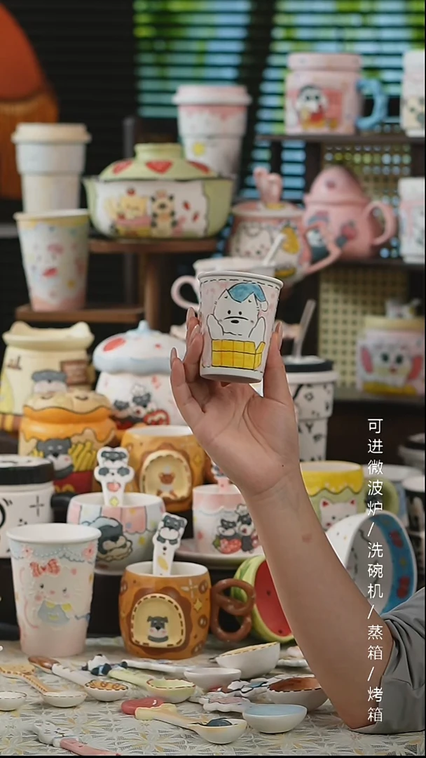 杯子景德镇高温釉下彩纯手绘创意瓷  粉可乐