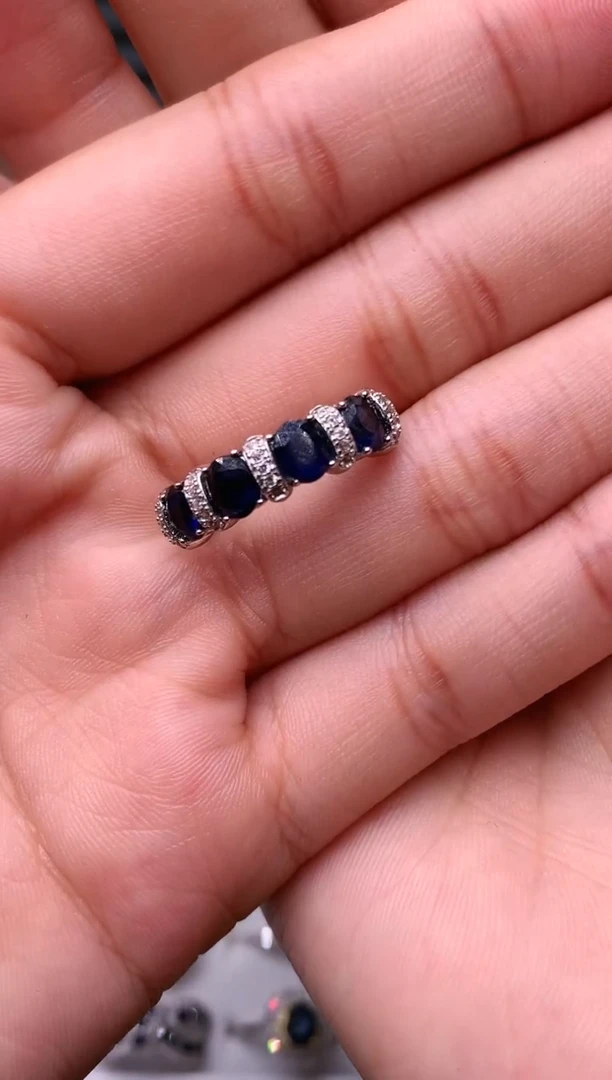 【闪购商品】蓝宝石戒指银S925镶嵌........