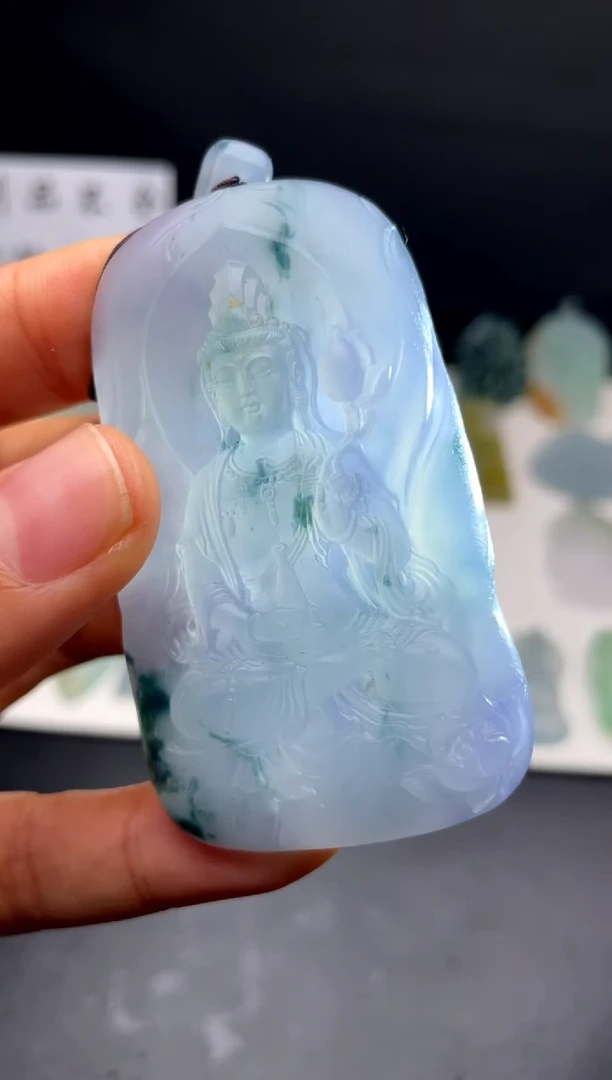 【闪购商品】定制翡翠未镶嵌观音