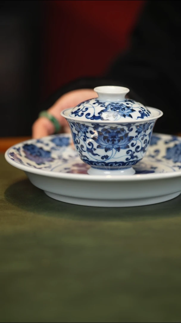 闲**茶888并蒂莲盖碗 加壶承