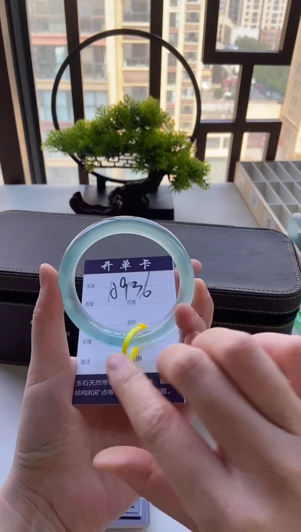 无****姐一物一拍 专拍链接